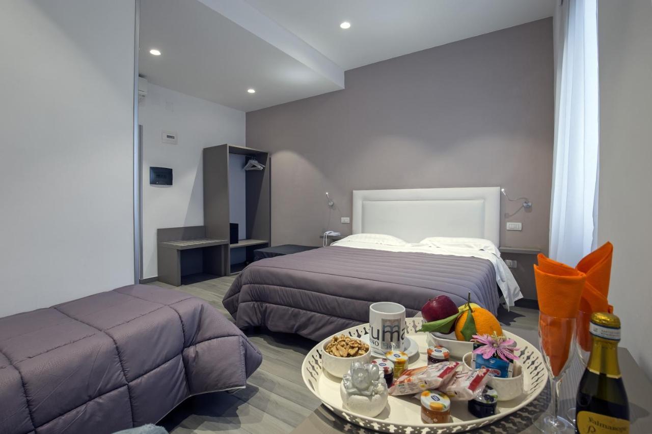 Hotel Bruman Salerno Kültér fotó