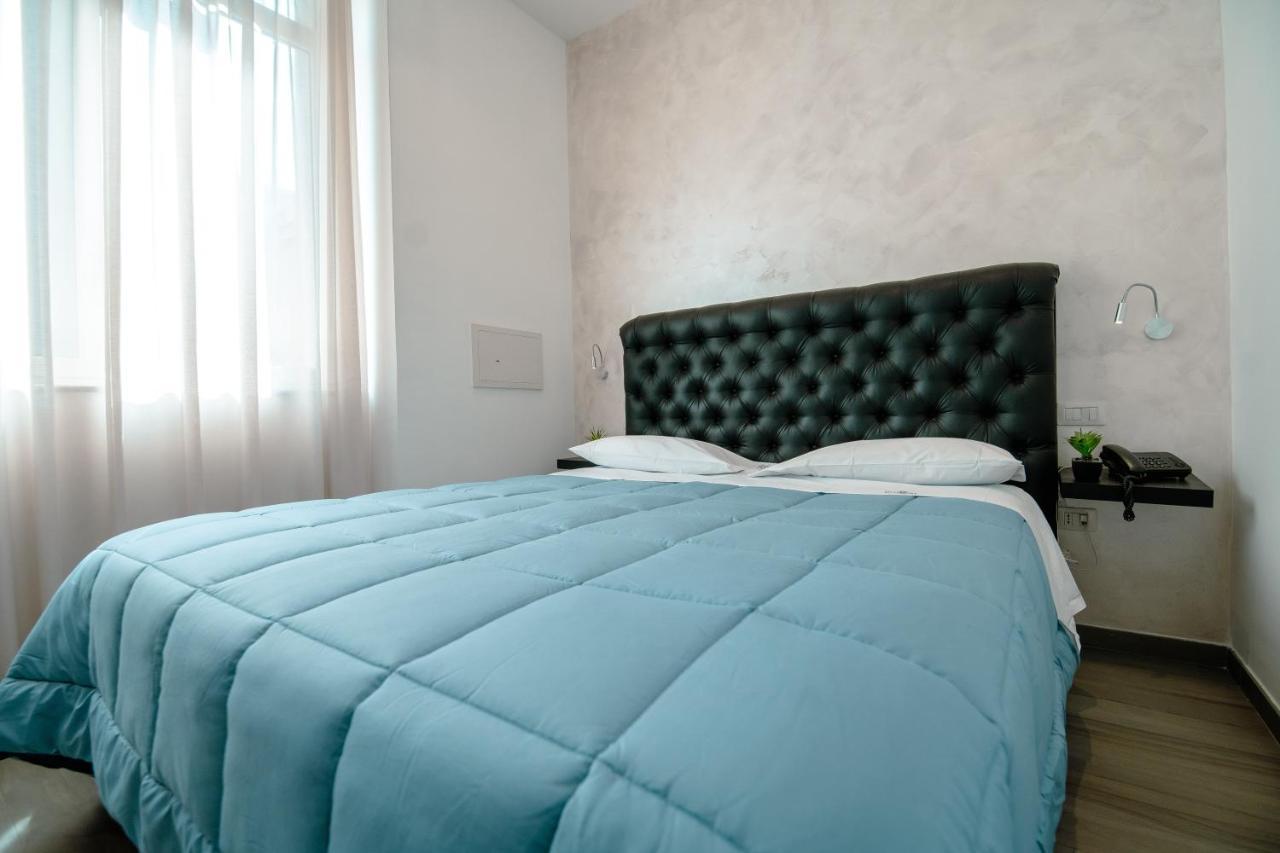Hotel Bruman Salerno Kültér fotó