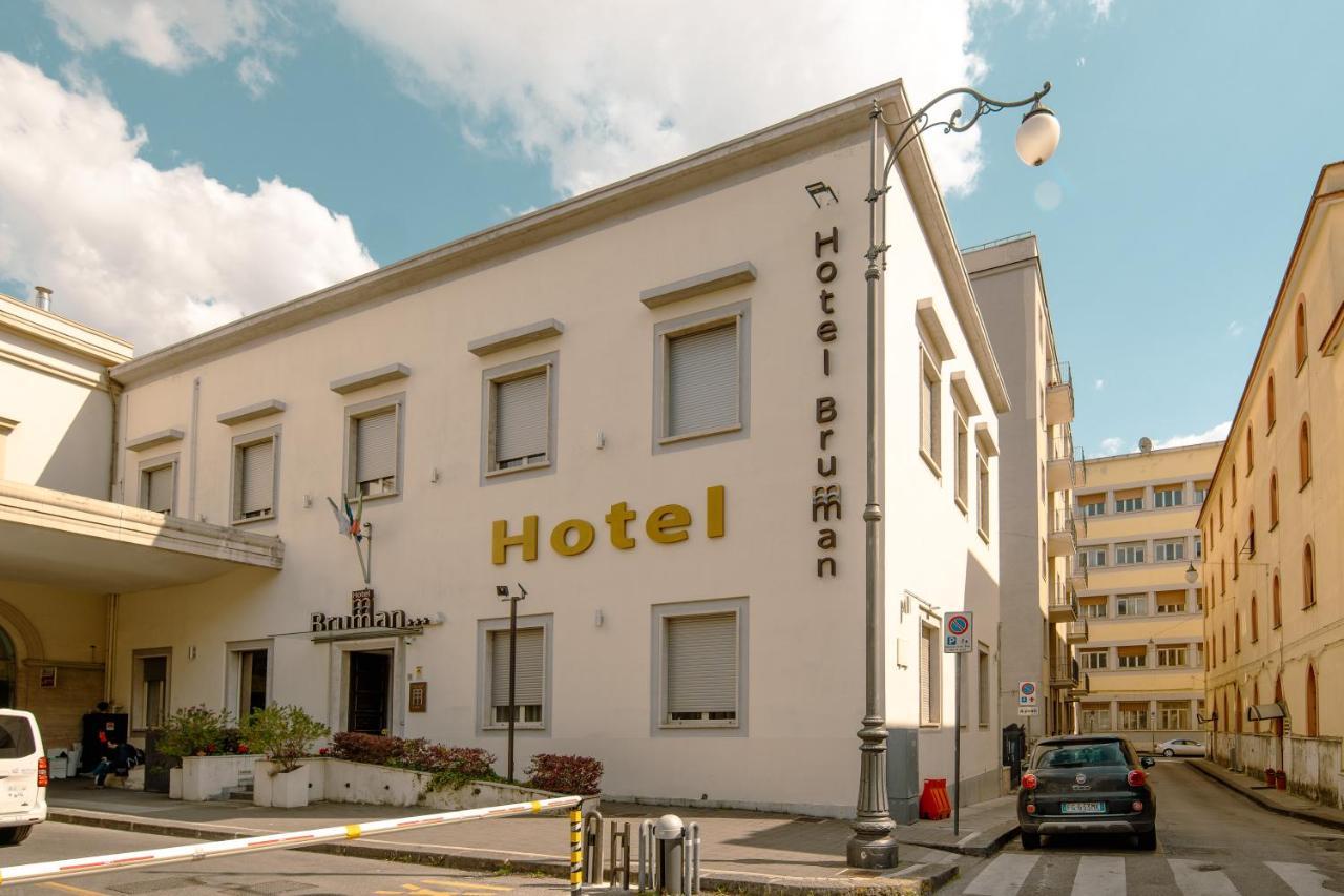 Hotel Bruman Salerno Kültér fotó