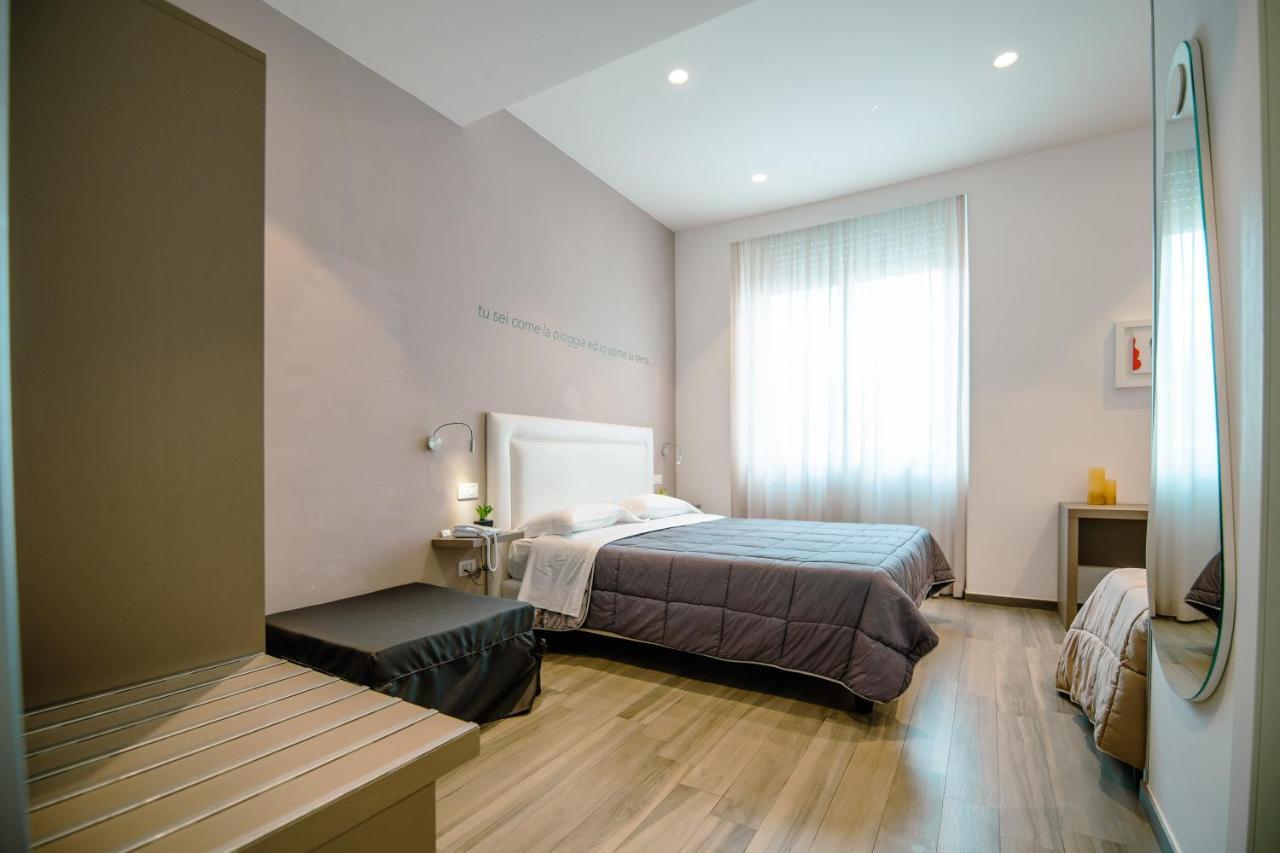 Hotel Bruman Salerno Kültér fotó